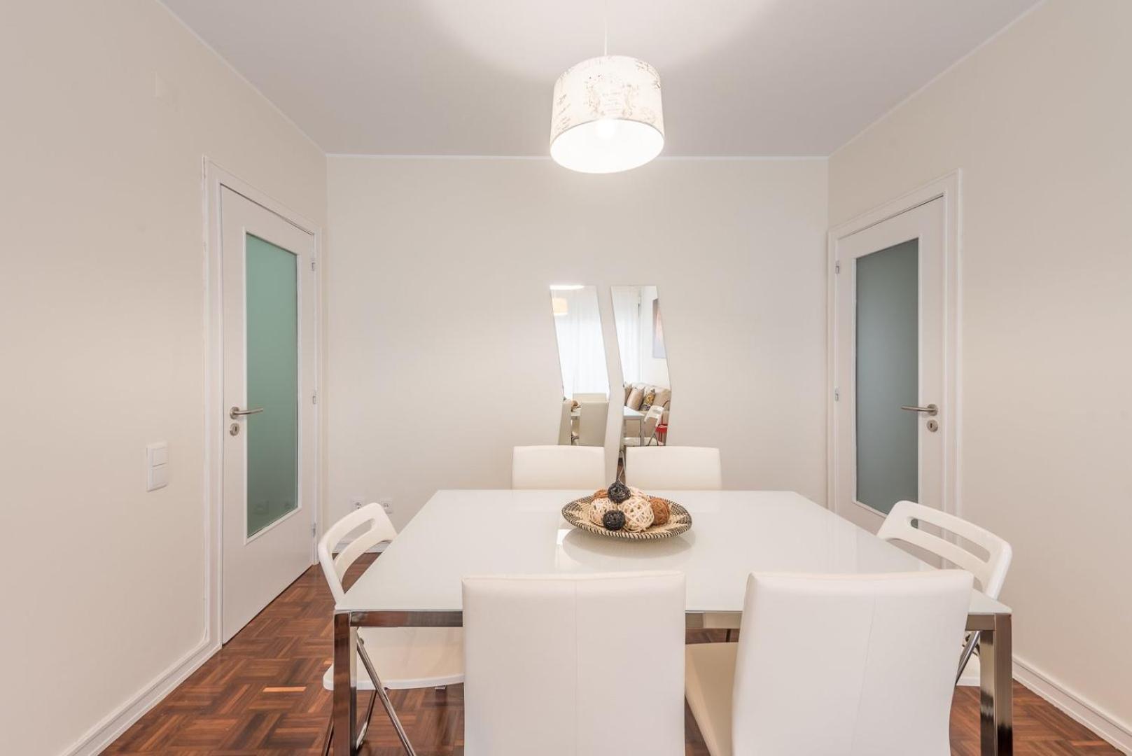 Guestready - Greatful Gaia Apartment บีลาโนวาเดกายา ภายนอก รูปภาพ